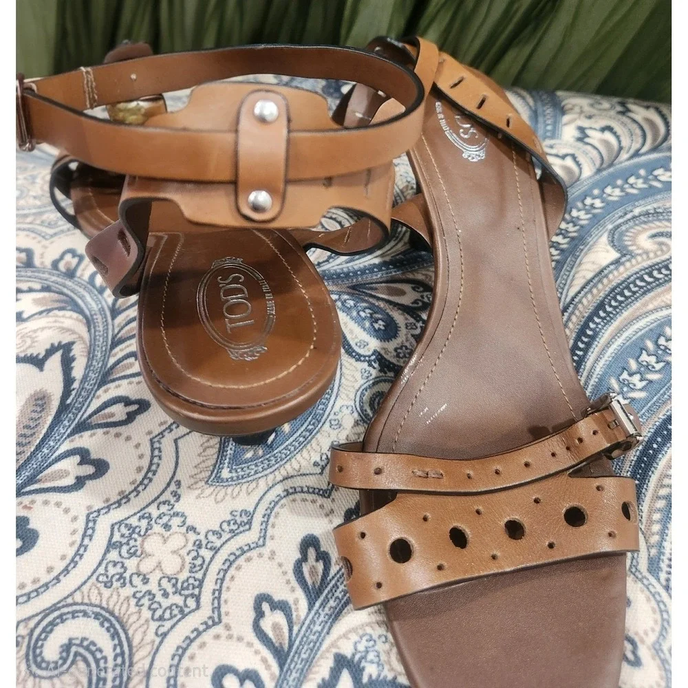 Tods Brown Leather Perforated Buckle Ankle Strap Heels Sandals Made in Italy‎ 39